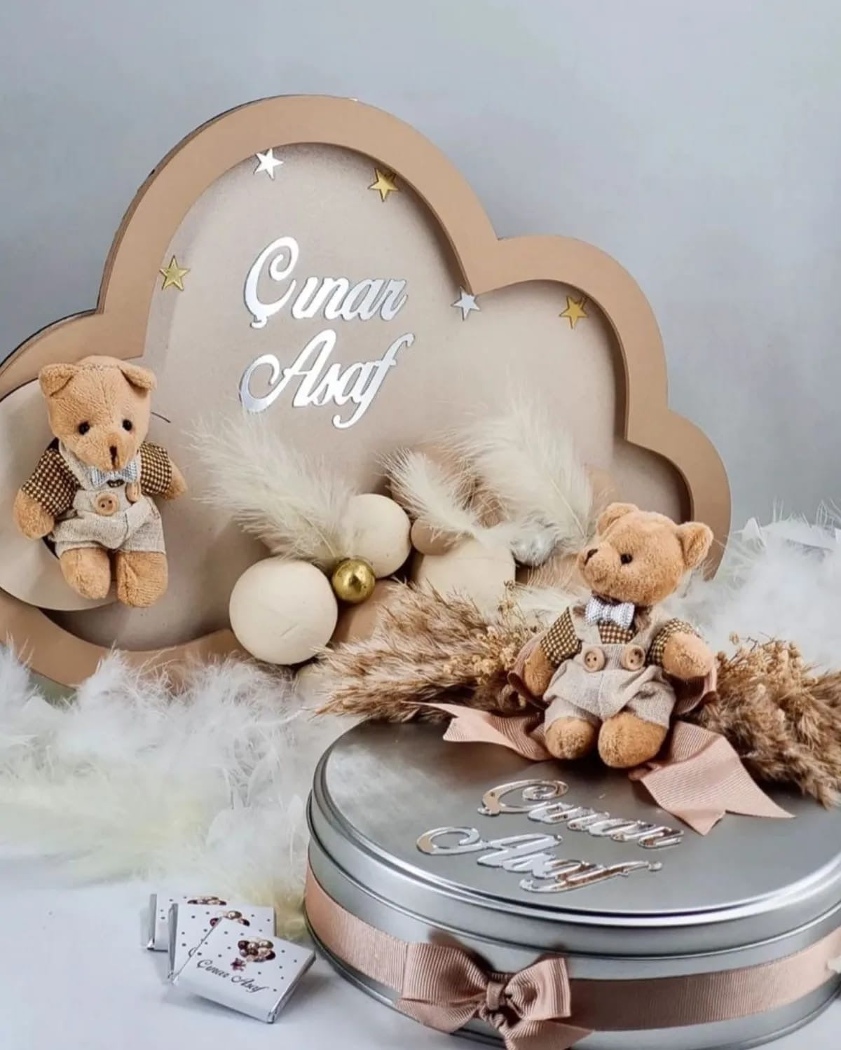 Baby Door Sign ( with Led + Balloon Decor ) and Chocolate Box