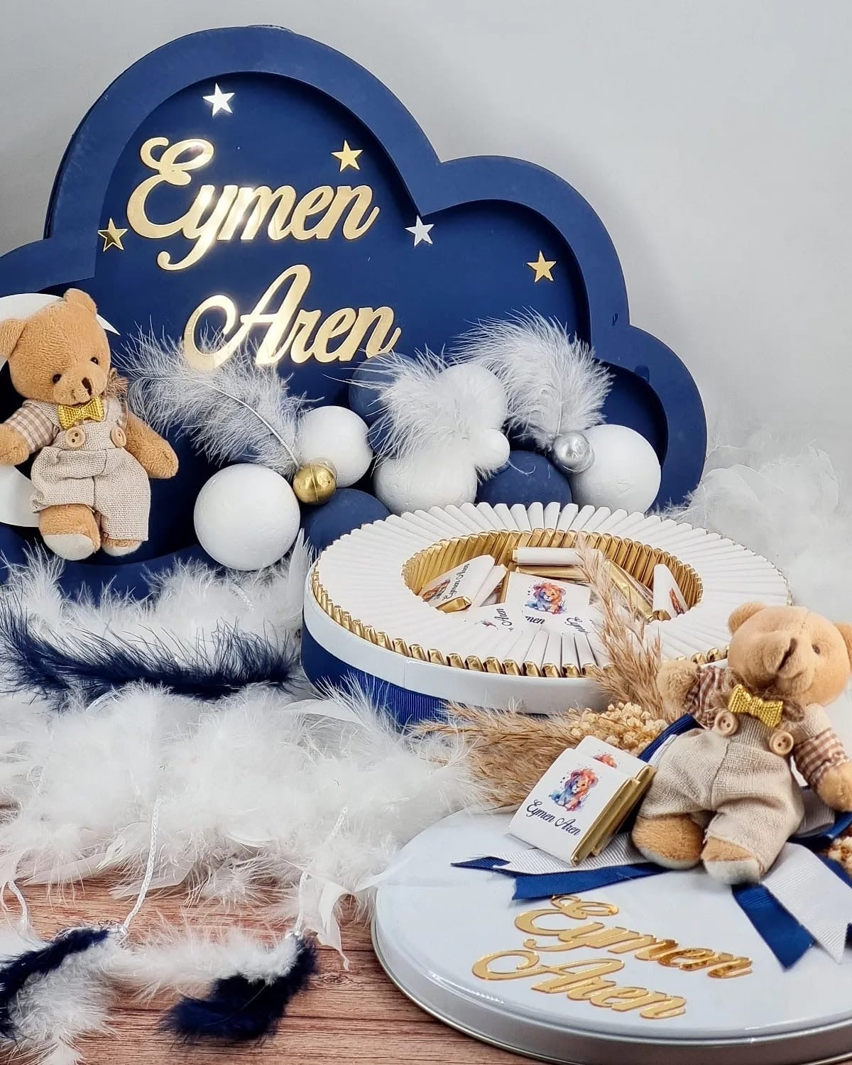 Baby Door Sign ( with Led + Balloon Decor ) and Chocolate Box