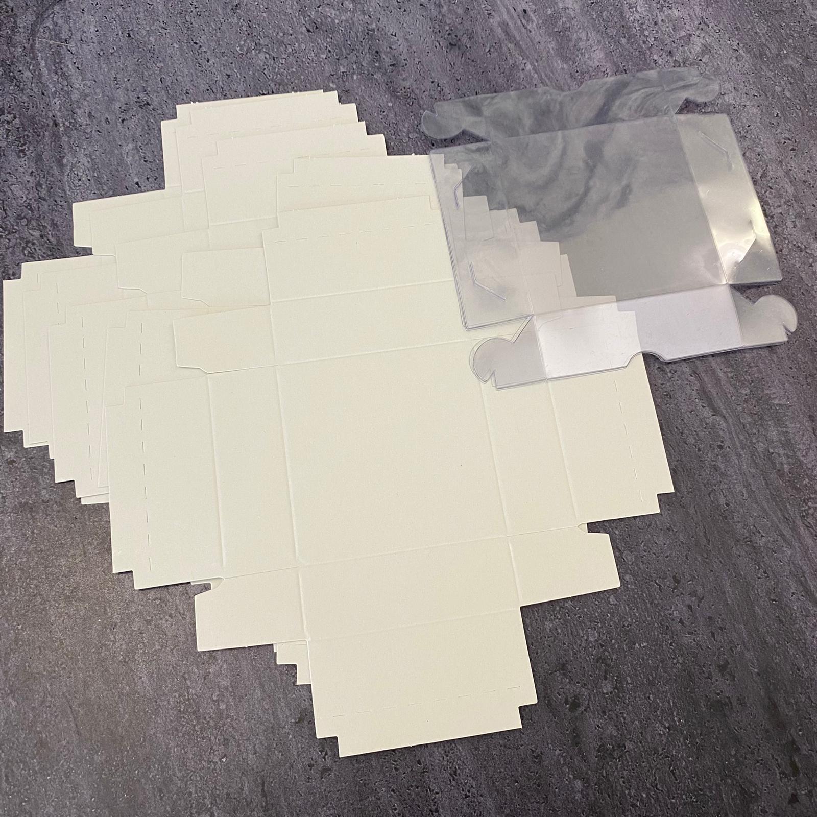 9x9x3 cm Cardboard Box with Clear Lid