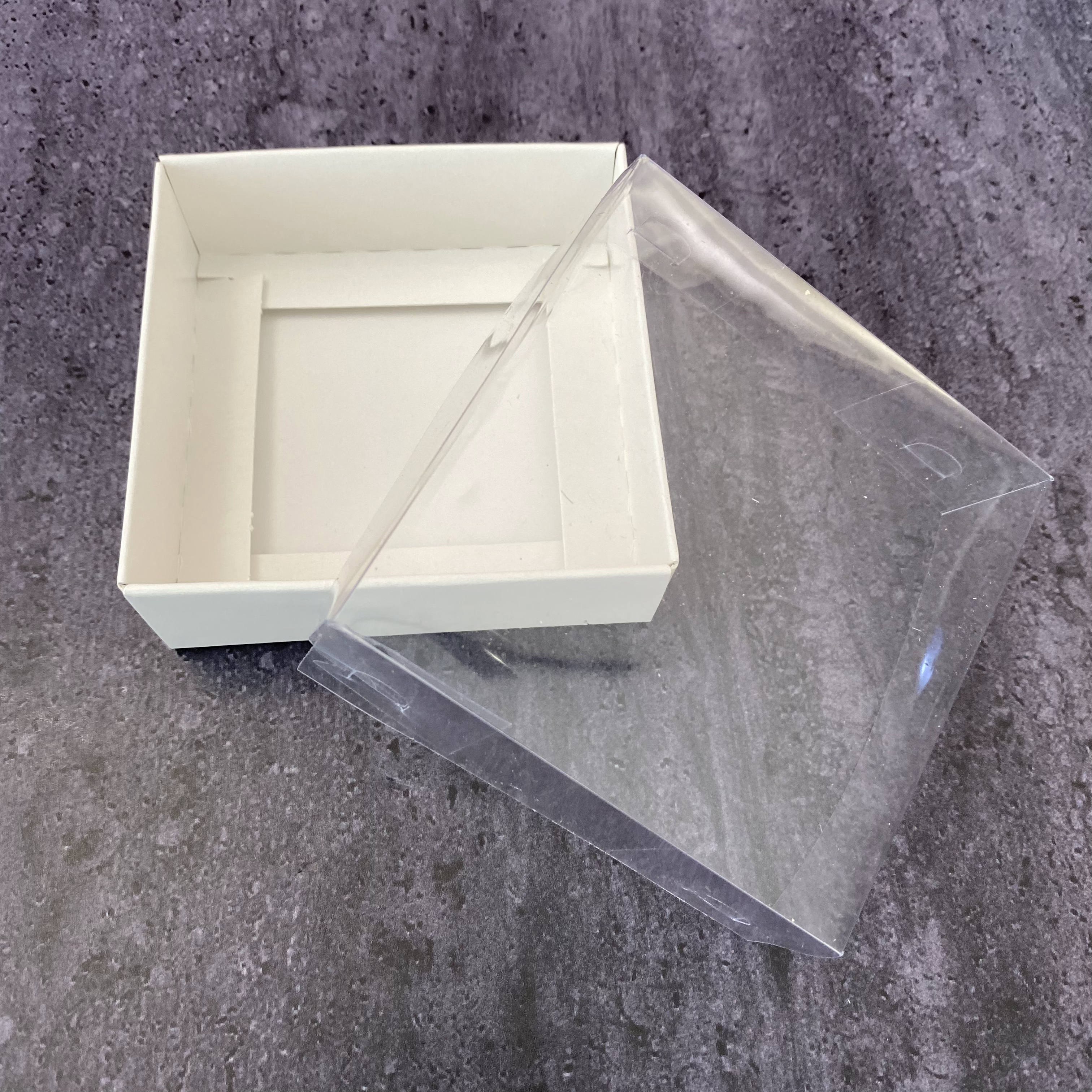 9x9x3 cm Cardboard Box with Clear Lid