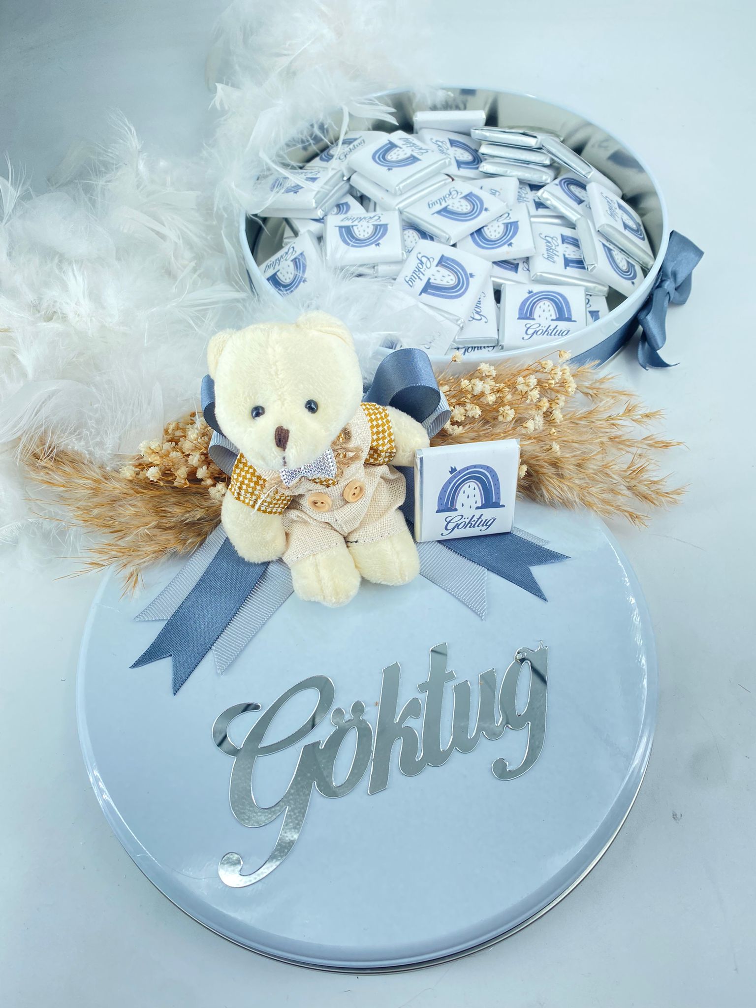 Boy Baby Chocolate with Plexi Metal Box