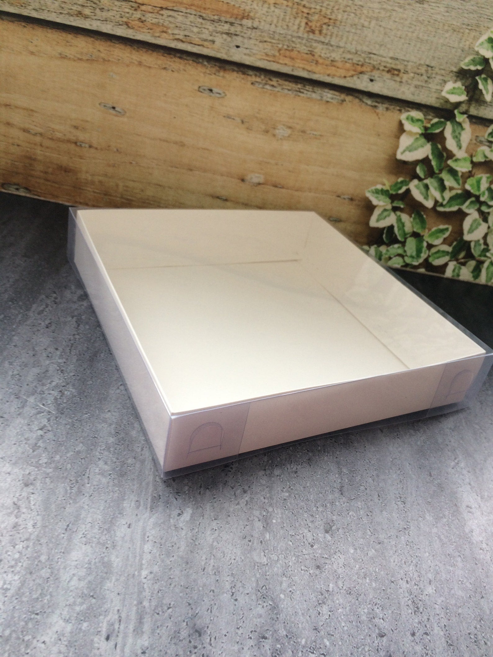 25x25x5 Multipurpose Big Gift Box