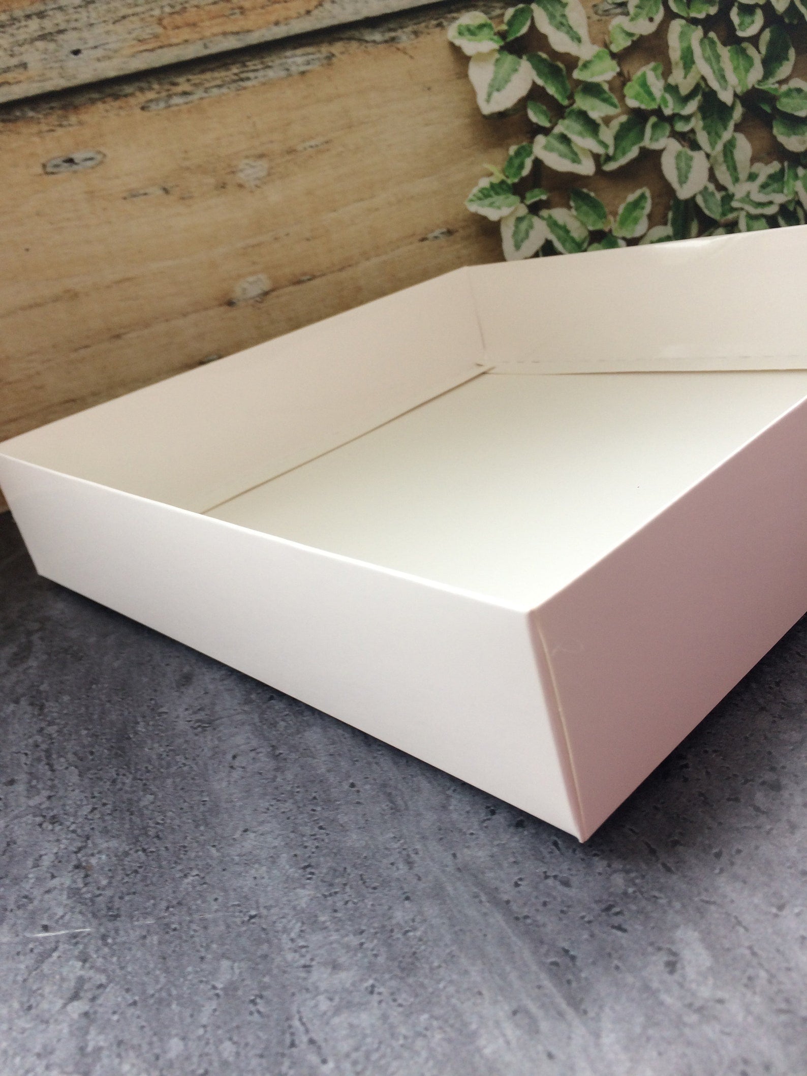 25x25x5 Multipurpose Big Gift Box