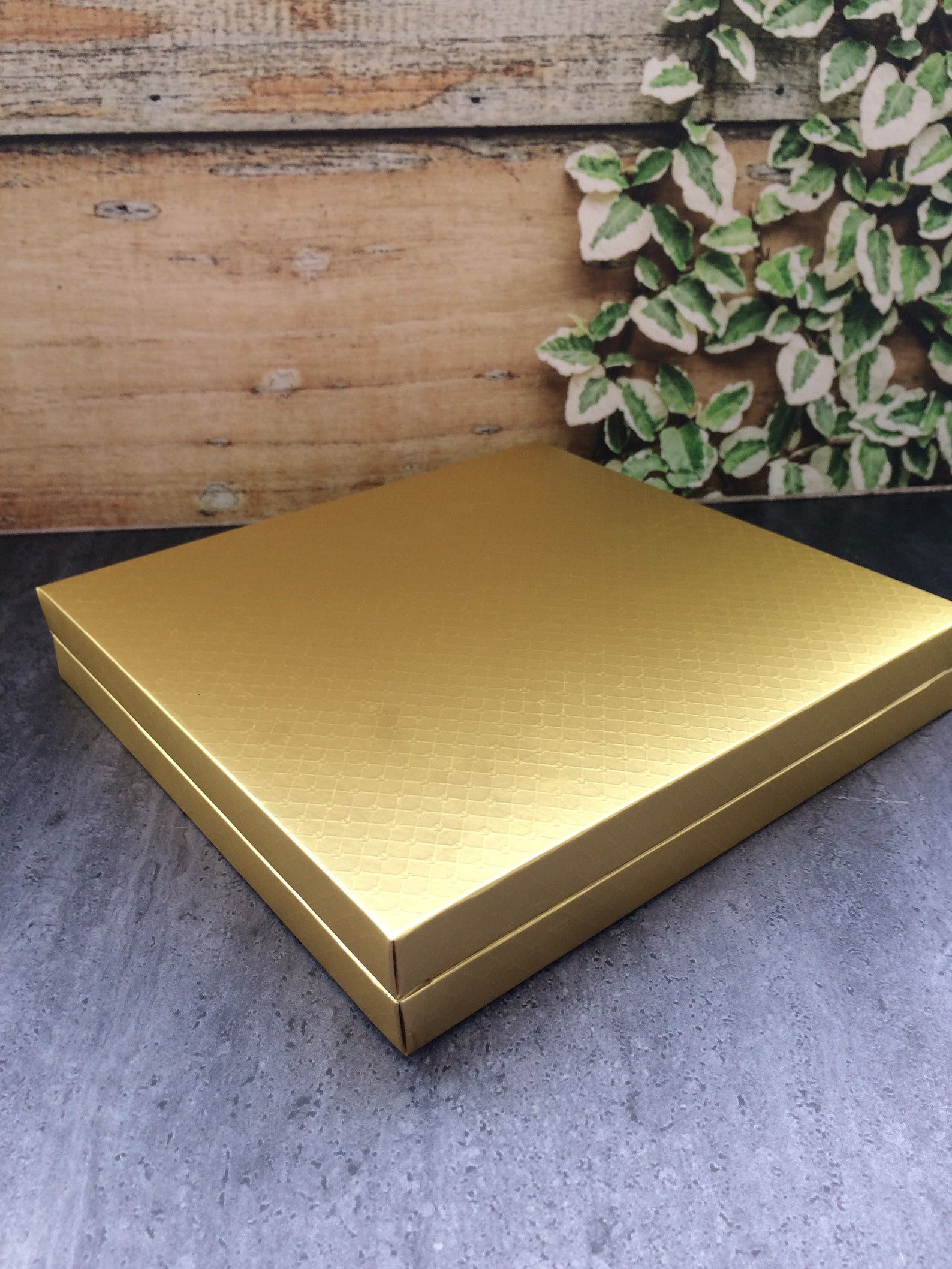 500 gr Cardboard Chocolate Boxes | 4x4 Seperator