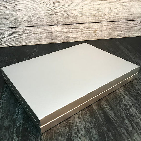 750 gr Cardboard Chocolate Boxes | 6x4 Seperator