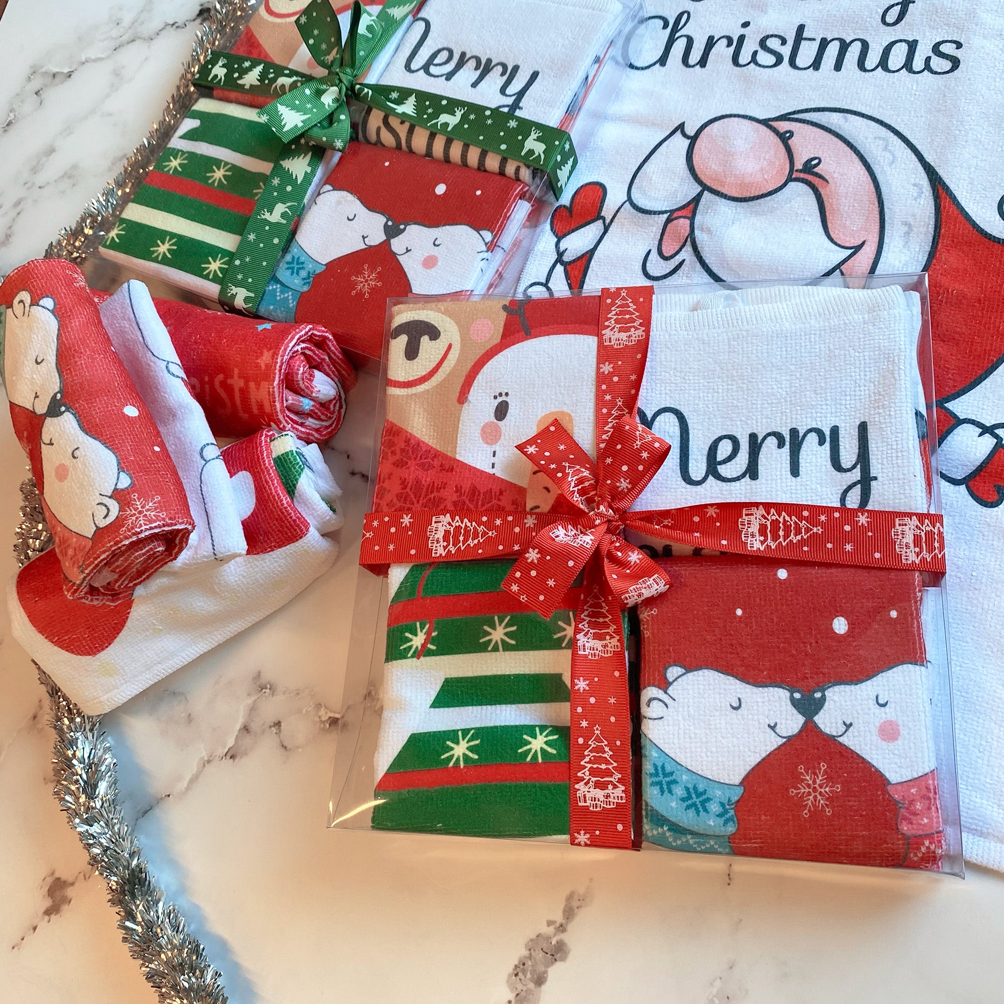 Set di 4 asciugamani da cucina a tema natalizio