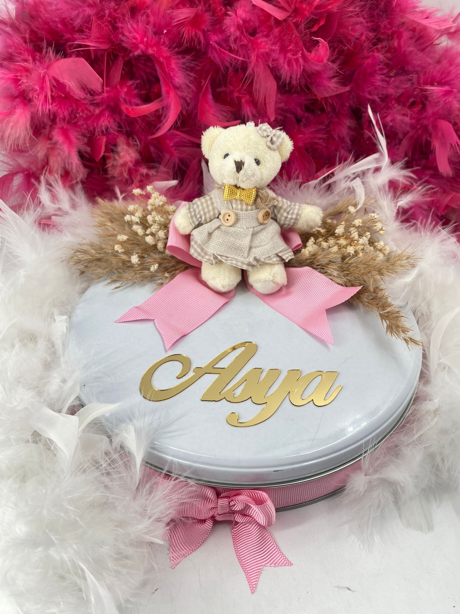 Girl Baby Chocolate with Plexi Metal Box