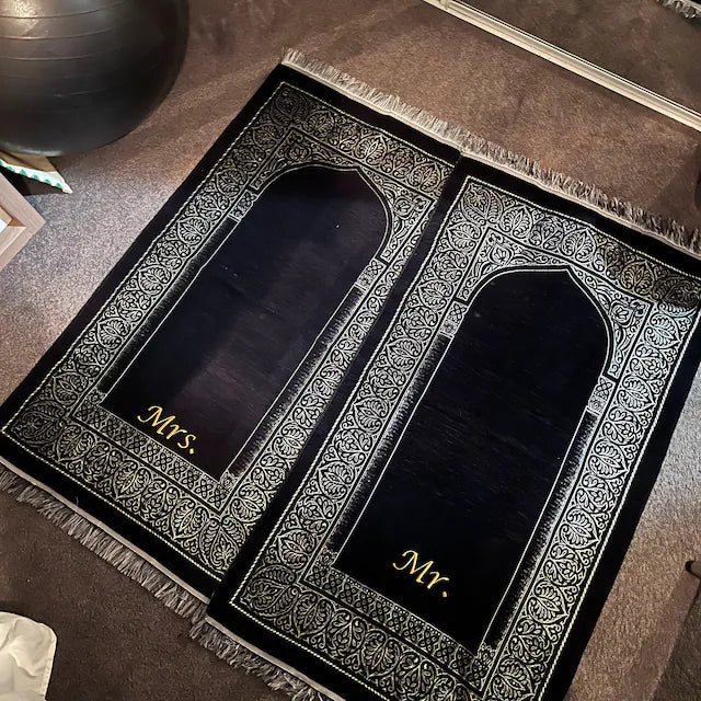 Embroidered Luxury Prayer Mat