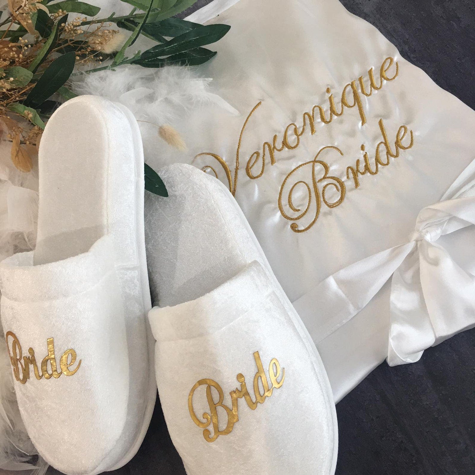 Personalized Embroidered Bride & Bridesmaid Gift Set