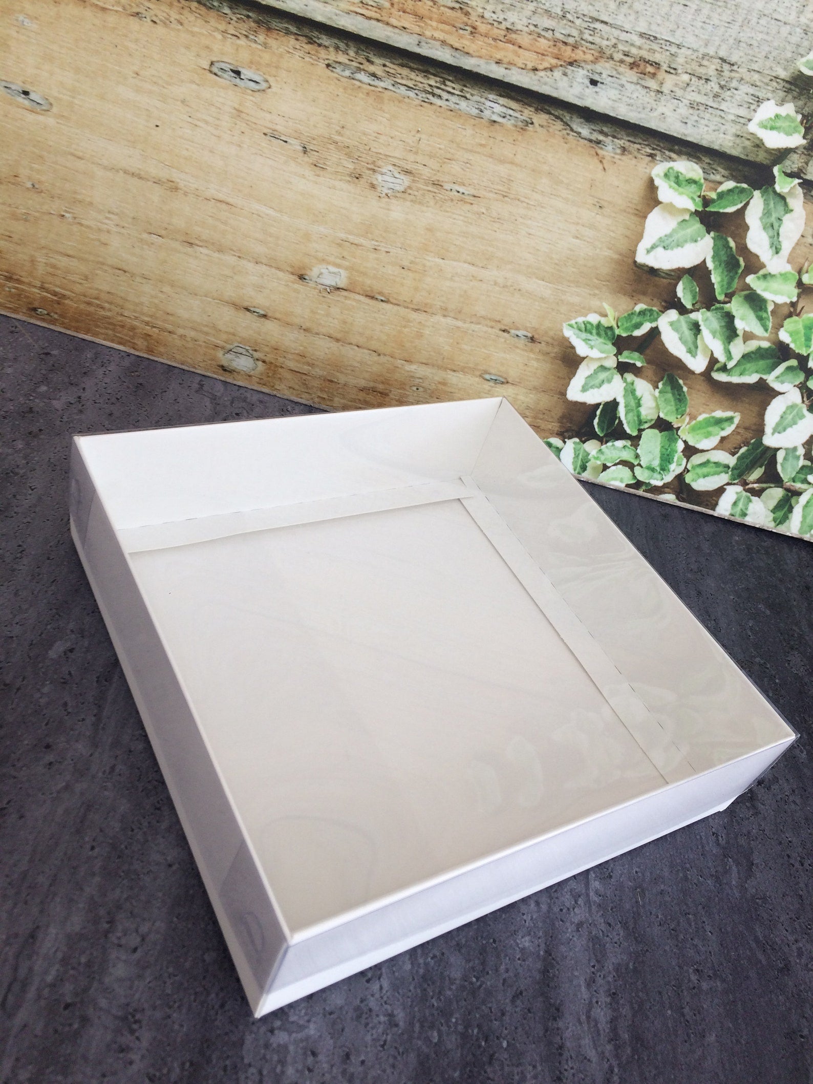 20x20x5 cm Multipurpose Big Gift Box